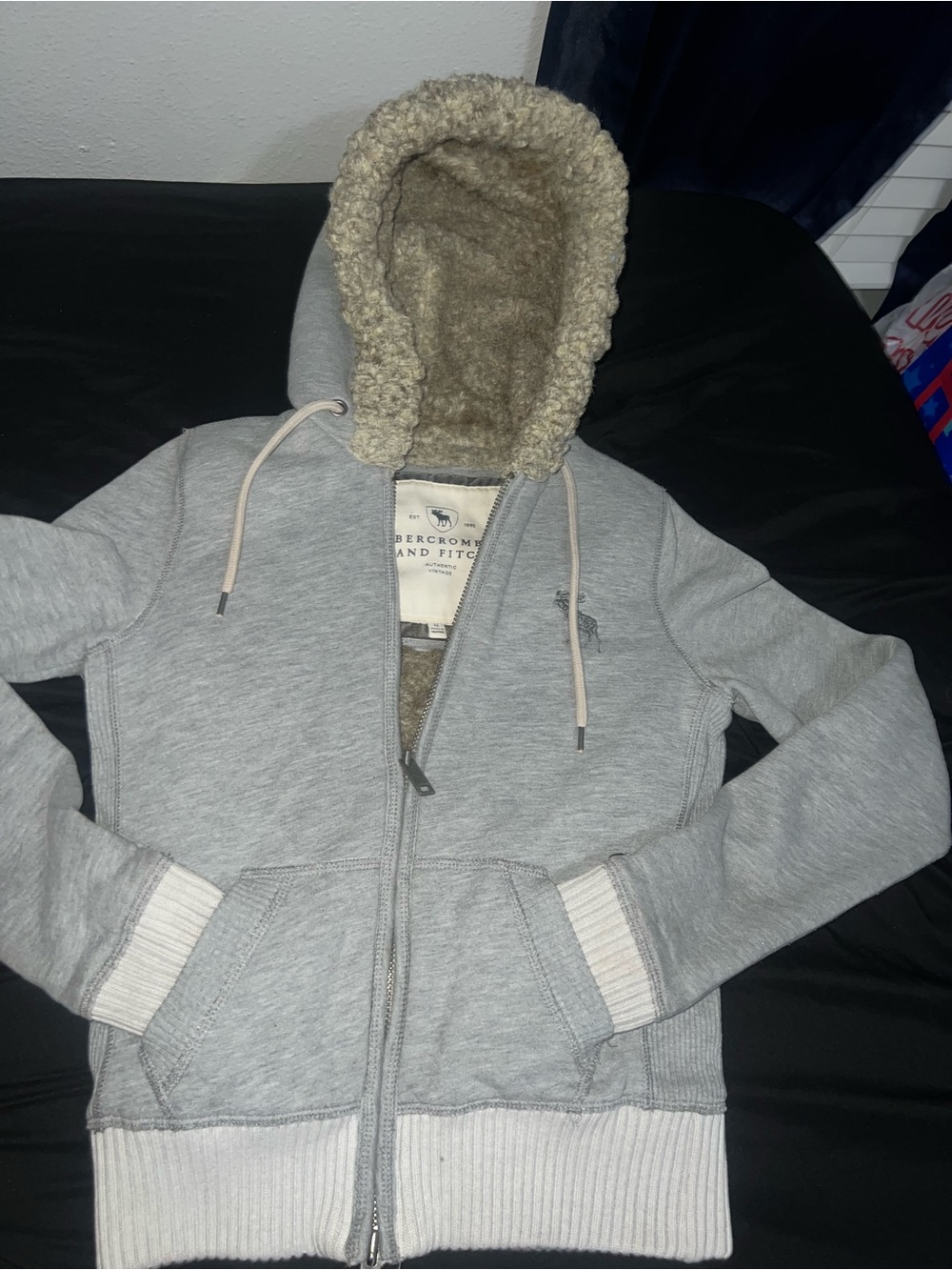 Abercrombie & Fitch Light Gray Sherpa-Lined Zip Jacket